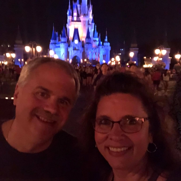 Meet your Posher, Debbie - Picture 1 of 1